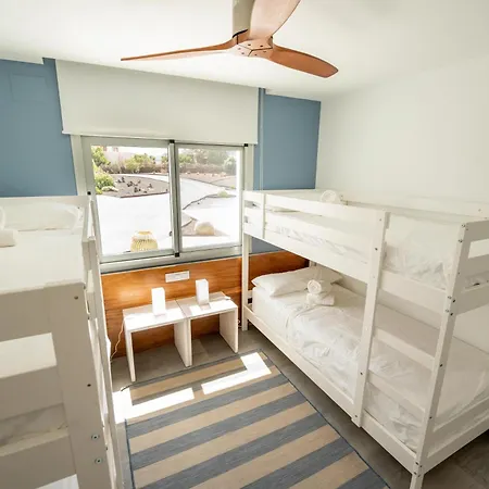 Kyuka Surfclub Hostal *