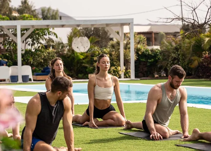 Kyuka Surfclub لاجاريس