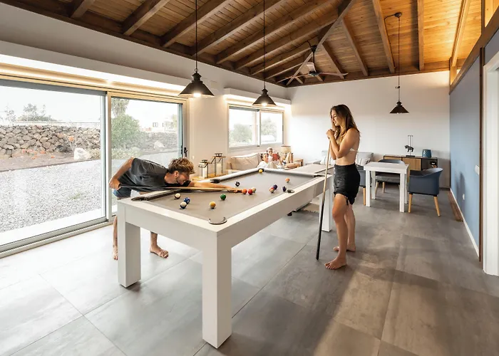 Kyuka Surfclub لاجاريس