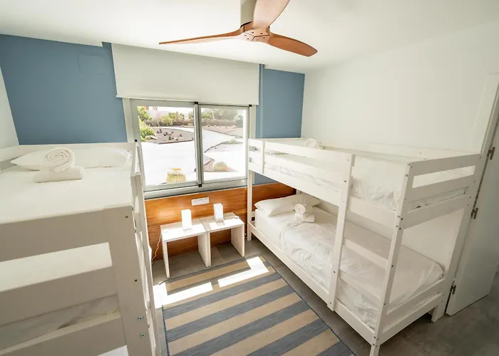 Kyuka Surfclub Hostal *